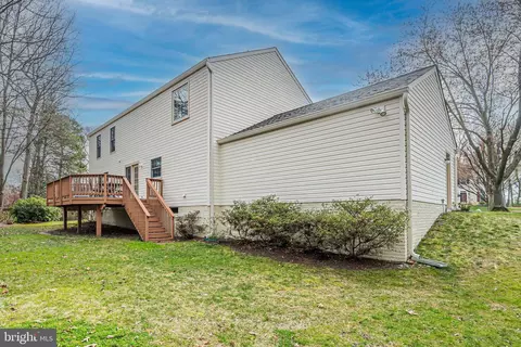 Exterior - 1509 Bear Claw Ct, Hanover, MD 21076 photo 7 of 11