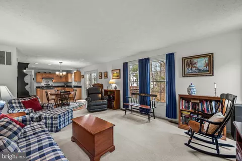 Living - 1509 Bear Claw Ct, Hanover, MD 21076 photo 4 of 6