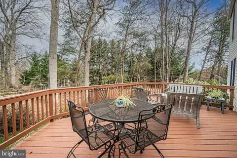 Exterior - 1509 Bear Claw Ct, Hanover, MD 21076 photo 5 of 11