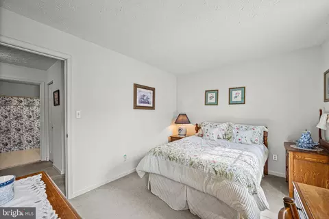 Bedroom - 1509 Bear Claw Ct, Hanover, MD 21076 photo 5 of 9