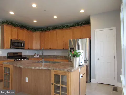 Kitchen - 1765 Compton Ct, Hanover, MD 21076 photo 1 of 3