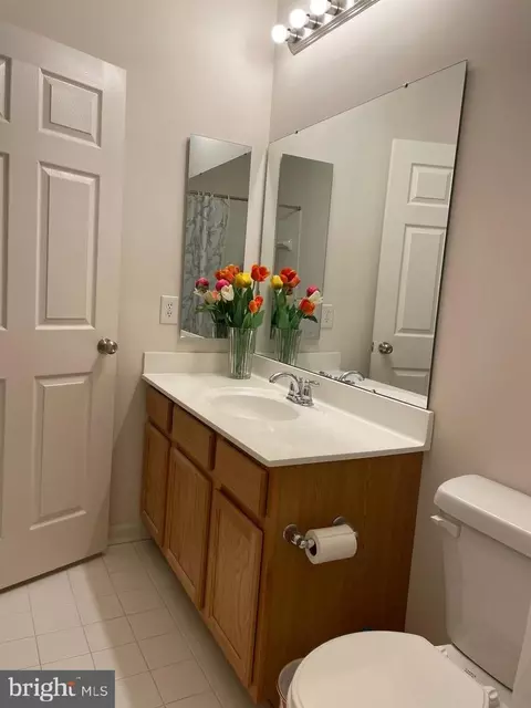 Bath - 1765 Compton Ct, Hanover, MD 21076 photo 4 of 4