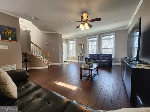 1765 Compton Ct, Hanover, MD 21076