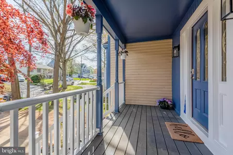 Exterior - 890 Chestnut Tree Dr, Annapolis, MD 21409 photo 7 of 14