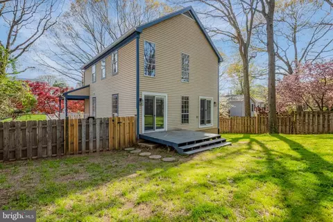 Exterior - 890 Chestnut Tree Dr, Annapolis, MD 21409 photo 9 of 14