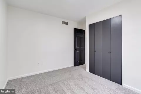 Bedroom - 271 Whitaker Rd, Pasadena, MD 21122 photo 5 of 9