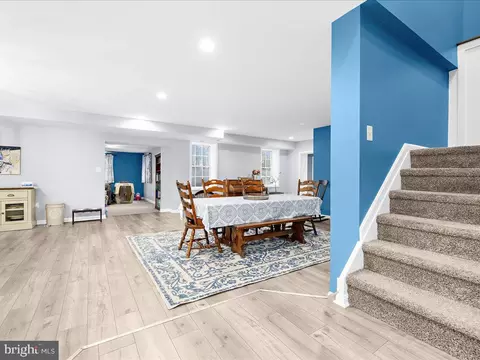 Dining - 7937 Belhaven Ave, Pasadena, MD 21122 photo 5 of 5