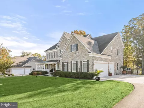 8943 Sahalee Ct, Pasadena, MD 21122 photo 6