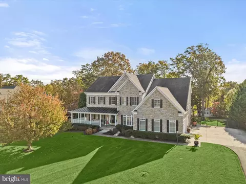 8943 Sahalee Ct, Pasadena, MD 21122 photo 2