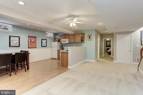 8943 Sahalee Ct, Pasadena, MD 21122 photo 72