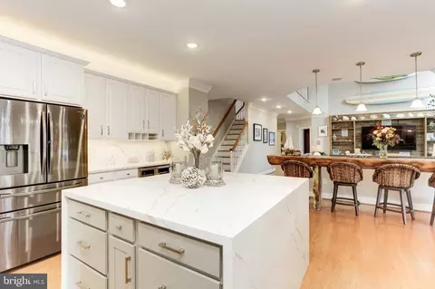 8943 Sahalee Ct, Pasadena, MD 21122 photo 18