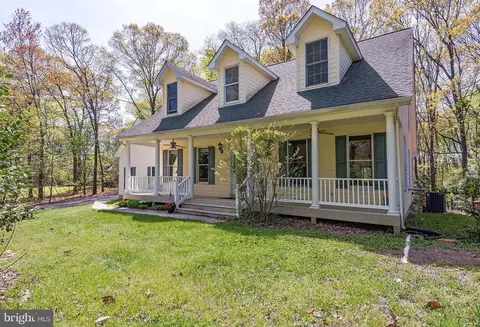 Exterior - 1601 Michael Ryan Ct, Pasadena, MD 21122 photo 3 of 29