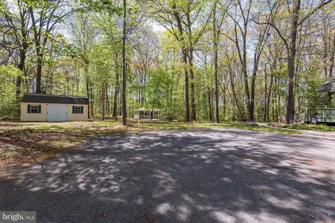 Exterior - 1601 Michael Ryan Ct, Pasadena, MD 21122 photo 27 of 29