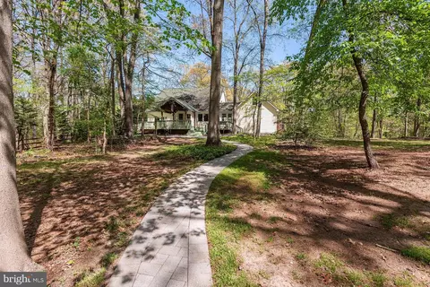 Exterior - 1601 Michael Ryan Ct, Pasadena, MD 21122 photo 21 of 29