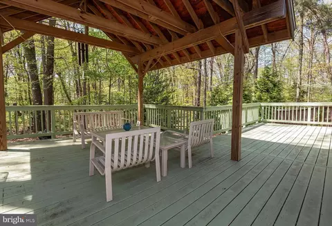 Exterior - 1601 Michael Ryan Ct, Pasadena, MD 21122 photo 14 of 29