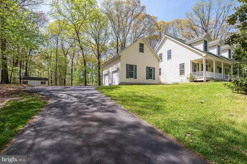 Exterior - 1601 Michael Ryan Ct, Pasadena, MD 21122 photo 28 of 29