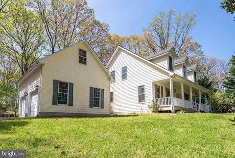 Exterior - 1601 Michael Ryan Ct, Pasadena, MD 21122 photo 4 of 29