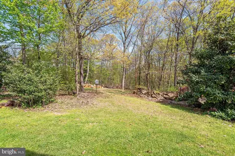 Exterior - 1601 Michael Ryan Ct, Pasadena, MD 21122 photo 5 of 29