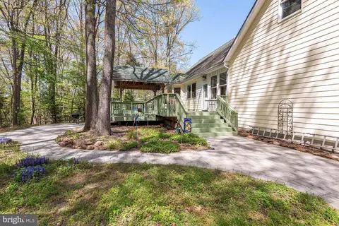 Exterior - 1601 Michael Ryan Ct, Pasadena, MD 21122 photo 11 of 29