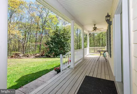 Exterior - 1601 Michael Ryan Ct, Pasadena, MD 21122 photo 7 of 29