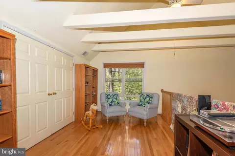 Living - 1601 Michael Ryan Ct, Pasadena, MD 21122 photo 11 of 12