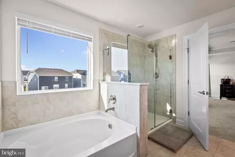 Bath - 2821 Broad Wing Dr, Odenton, MD 21113 photo 4 of 6