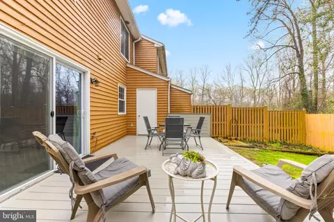 Exterior - 1116 Commanders Way S, Annapolis, MD 21409 photo 8 of 12
