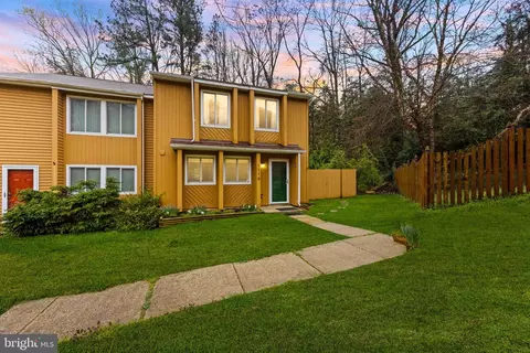 1116 Commanders Way S, Annapolis, MD 21409