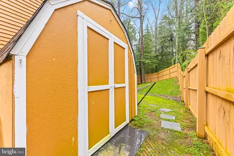 Exterior - 1116 Commanders Way S, Annapolis, MD 21409 photo 5 of 12