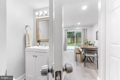 Bath - 1116 Commanders Way S, Annapolis, MD 21409 photo 1 of 7