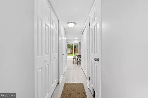 Entry Way - 1116 Commanders Way S, Annapolis, MD 21409 photo 3 of 3