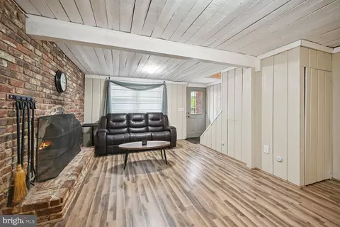 Living - 770 Windgate Dr, Annapolis, MD 21409 photo 6 of 6