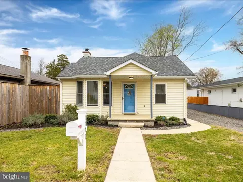 Exterior - 7772 Outing Ave, Pasadena, MD 21122 photo 5 of 10