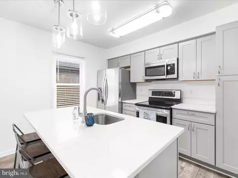 Kitchen - 7772 Outing Ave, Pasadena, MD 21122 photo 2 of 4