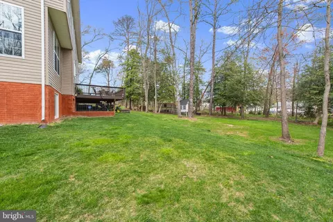 Exterior - 141 North Dr, Pasadena, MD 21122 photo 14 of 20