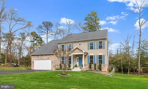 Exterior - 141 North Dr, Pasadena, MD 21122 photo 6 of 20