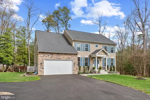 Exterior - 141 North Dr, Pasadena, MD 21122 photo 7 of 20