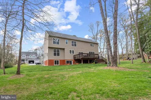 Exterior - 141 North Dr, Pasadena, MD 21122 photo 8 of 20