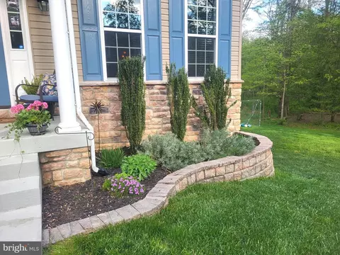 Exterior - 141 North Dr, Pasadena, MD 21122 photo 5 of 20