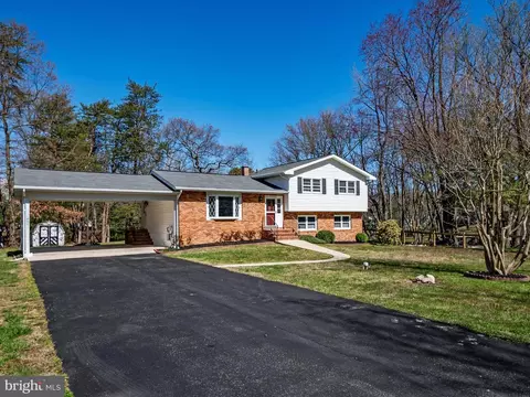 Exterior - 1862 Potomac Rd, Pasadena, MD 21122 photo 12 of 13