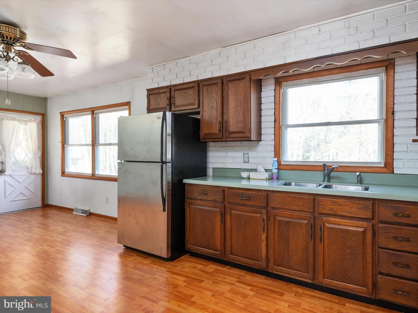 Kitchen - 1862 Potomac Rd, Pasadena, MD 21122 photo 2 of 2