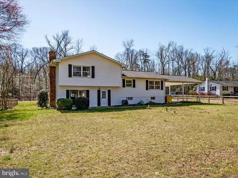 Exterior - 1862 Potomac Rd, Pasadena, MD 21122 photo 9 of 13