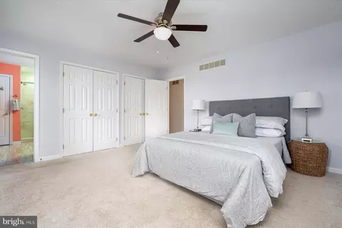 Bedroom - 3651 6th Ave, Edgewater, MD 21037 photo 3 of 5