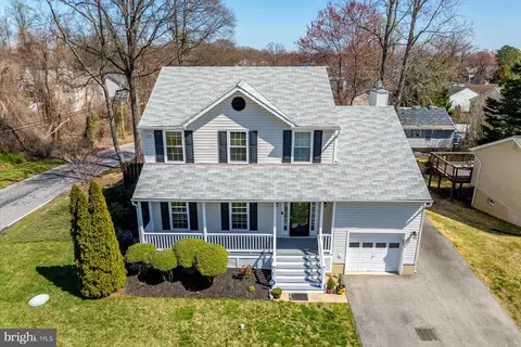 Exterior - 3651 6th Ave, Edgewater, MD 21037 photo 5 of 6