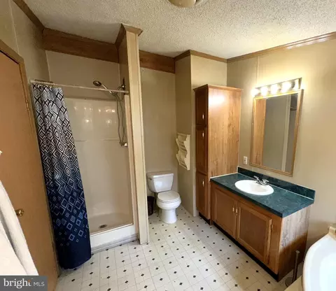 483 Keith Rd, Lothian, MD 20711 photo 17