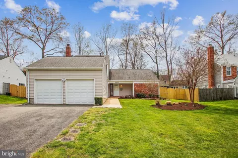 1433 Jerrold Pl, Crofton, MD 21114