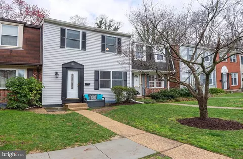 1717 Fillmore Ct, Crofton, MD 21114