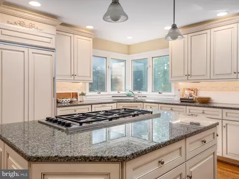 Kitchen - 823 Coachway, Annapolis, MD 21401 photo 2 of 5