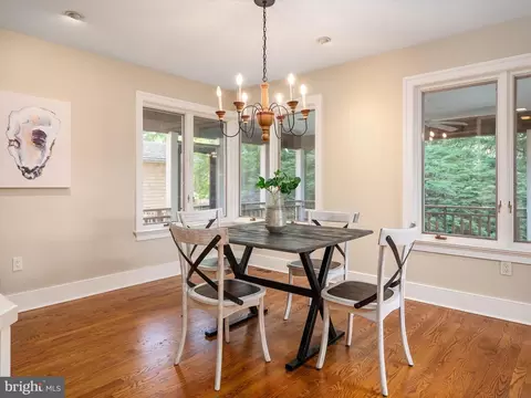 Dining - 823 Coachway, Annapolis, MD 21401 photo 3 of 4