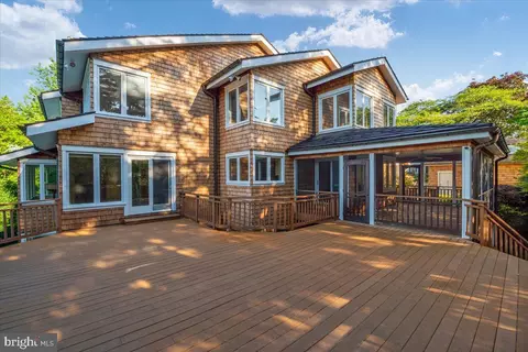 Exterior - 823 Coachway, Annapolis, MD 21401 photo 18 of 22